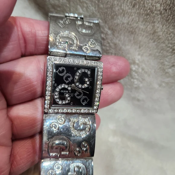 GUESS WATCH, Case with Pattern - Picture 2 of 4